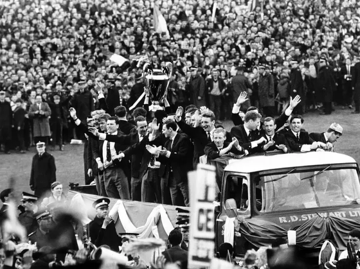 Framed Print : The Celtic football team parade the European Cup trophy from an open top lorry during Framed Print : The Celtic football team parade the European Cup trophy from an open top lorry during