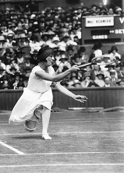 Centenary Wimbledon Miss Suzanne Lenglen of France won the Wimbledon Championship in 1919