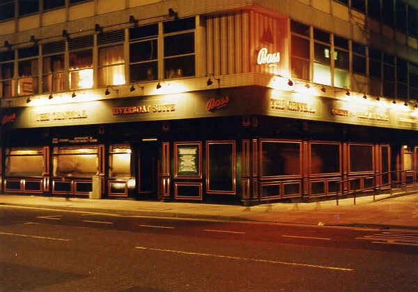 The Central, Public House in Middlesbrough, Teesside, 4th March 1992