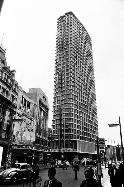 Centre Point, 101-103 New Oxford Street, Cambridge Circus, London, 4th May 1967