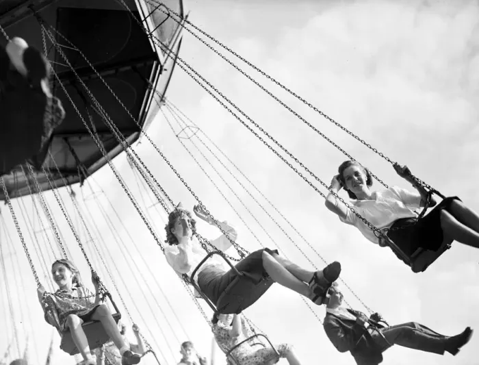 Framed Print : Chair-a -plane ride at the Hampstead Heath Fair Circa 1949 Framed Print : Chair-a -plane ride at the Hampstead Heath Fair Circa 1949