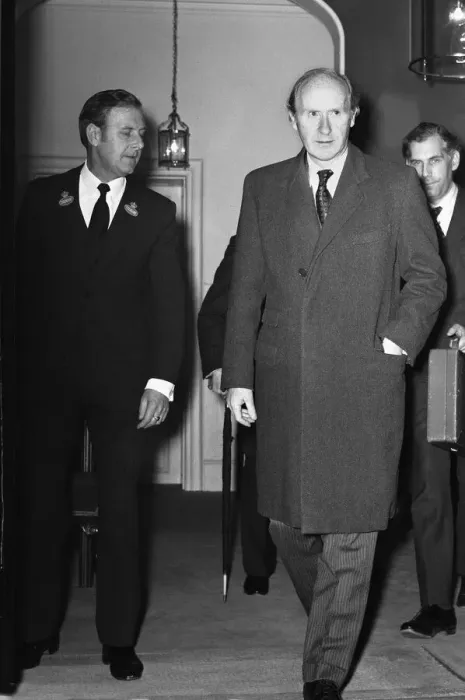 Framed Print : Chancellor of the Exchequer Anthony Barber dejectedly leaves number 11 Downing Street
