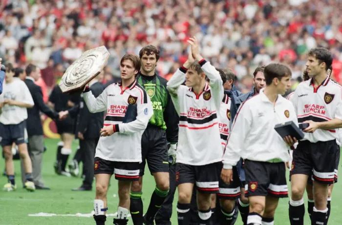Framed Print : Charity Shield match at Wembley Manchester United v Chelsea Framed Print : Charity Shield match at Wembley Manchester United v Chelsea