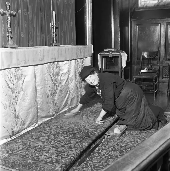 Framed Print : The charlady of St Martin in the Field seen here cleaning the altar shortly before a Framed Print : The charlady of St Martin in the Field seen here cleaning the altar shortly before a