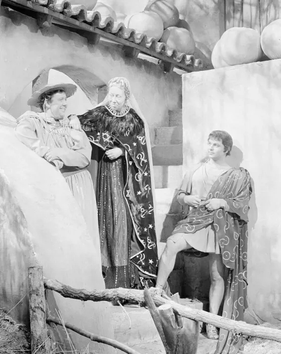 Framed Print : Charles Laughton actor and Dame Flora Robson actress on the set of a film in costume