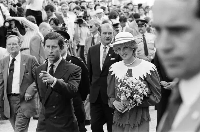 Framed Print : Charles, Prince of Wales and Diana, Princess of Wales in Edmonton, Canada. 29th June 1983 Framed Print : Charles, Prince of Wales and Diana, Princess of Wales in Edmonton, Canada. 29th June 1983