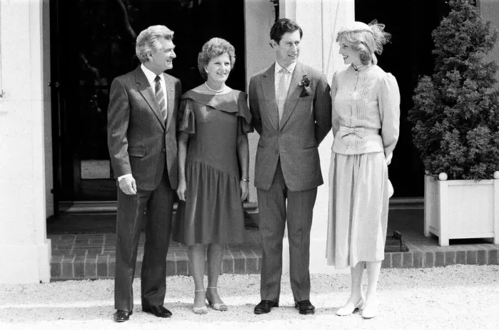 Framed Print : Charles, Prince of Wales and Diana, Princess of Wales visit Australia Framed Print : Charles, Prince of Wales and Diana, Princess of Wales visit Australia
