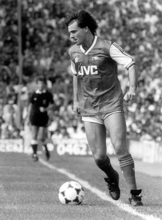 Framed Print : Charlie Nicholas of Arsenal Aug 1986 Arsenal v Manchester United at Highbury