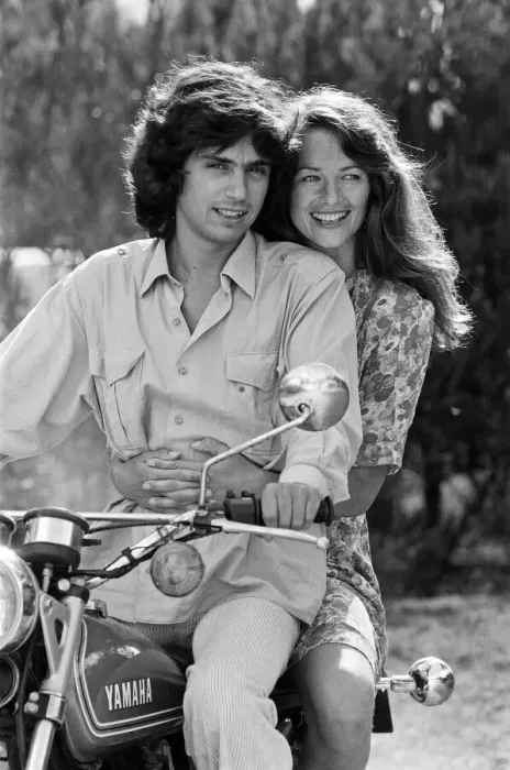Framed Print : Charlotte Rampling and her boyfriend Jean Michel Jarre, pictured at a villa near St Framed Print : Charlotte Rampling and her boyfriend Jean Michel Jarre, pictured at a villa near St