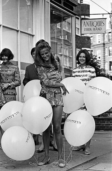 Charlotte Rampling opens the 'Jump Ahead'boutique. 15th June 1967