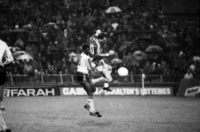 Framed Print : Charlton 0 v. Arsenal 2. Division One Football. November 1986 LF20-20-074 Framed Print : Charlton 0 v. Arsenal 2. Division One Football. November 1986 LF20-20-074