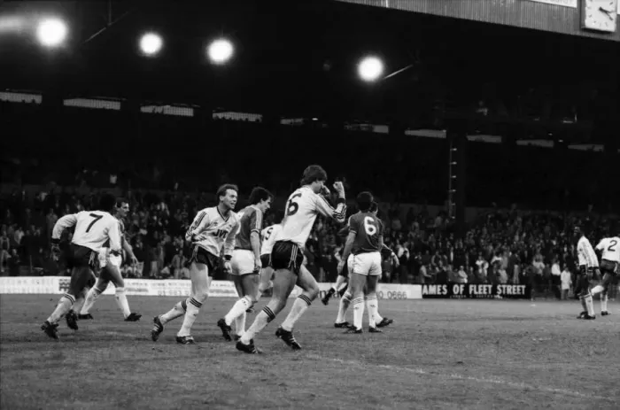 Framed Print : Charlton 0 v. Arsenal 2. Division One Football. November 1986 LF20-20-013