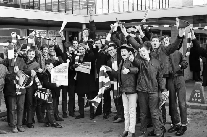 Framed Print : Charlton fans at Coventry station ahead of their FA Cup-tie at Highfield Road Framed Print : Charlton fans at Coventry station ahead of their FA Cup-tie at Highfield Road