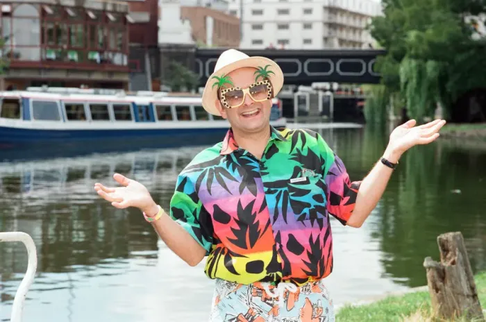 Framed Print : Chart topper Timmy Mallett. 20th August 1990 Framed Print : Chart topper Timmy Mallett. 20th August 1990