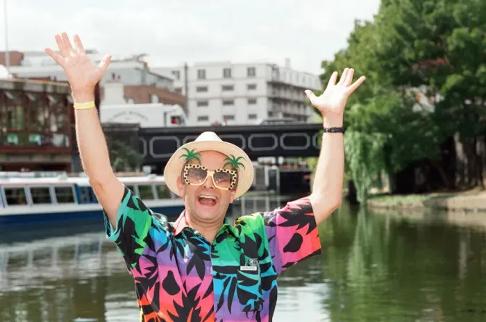 Framed Print : Chart topper Timmy Mallett. 20th August 1990 Framed Print : Chart topper Timmy Mallett. 20th August 1990