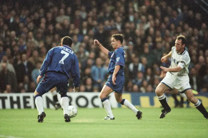 Framed Print : Chelsea 0-1 Everton. League match at Stamford Bridge, Saturday 26th November 1994 Framed Print : Chelsea 0-1 Everton. League match at Stamford Bridge, Saturday 26th November 1994