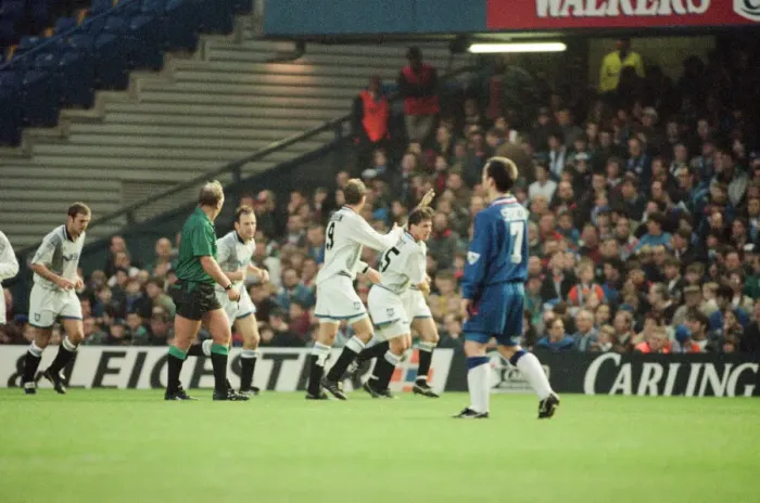 Framed Print : Chelsea 0-1 Everton. League match at Stamford Bridge, Saturday 26th November 1994