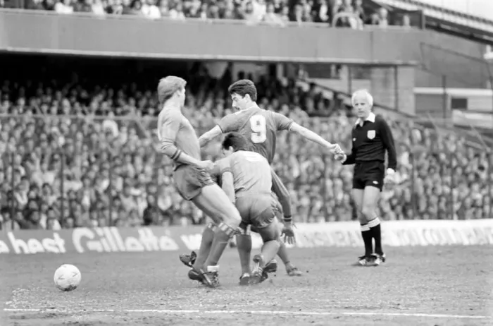 Framed Print : Chelsea 0-1 Liverpool league match, last of season, at Stamford Bridge, 3rd May 1986