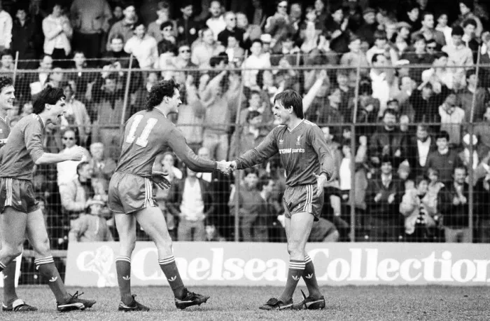 Framed Print : Chelsea 0-1 Liverpool, League match at Stamford Bridge, Saturday 3rd May 1986 Framed Print : Chelsea 0-1 Liverpool, League match at Stamford Bridge, Saturday 3rd May 1986