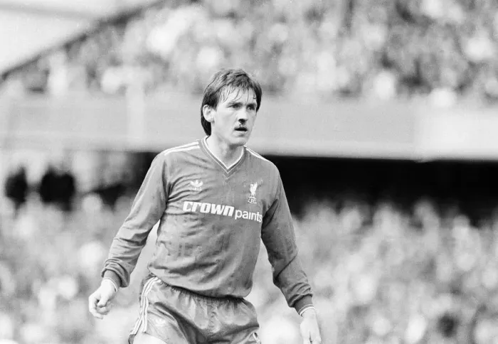 Framed Print : Chelsea 0-1 Liverpool, League match at Stamford Bridge, Saturday 3rd May 1986 Framed Print : Chelsea 0-1 Liverpool, League match at Stamford Bridge, Saturday 3rd May 1986
