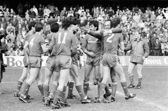 Framed Print : Chelsea 0-1 Liverpool, League match at Stamford Bridge, Saturday 3rd May 1986