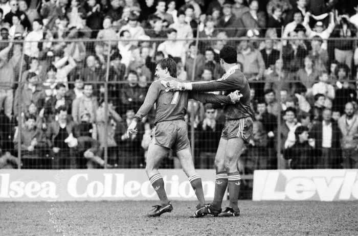 Framed Print : Chelsea 0-1 Liverpool, League match at Stamford Bridge, Saturday 3rd May 1986