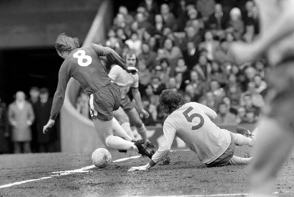 Chelsea (0) v. Ipswich (0). March 1975 75-1713-021