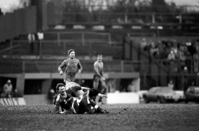 Framed Print : Chelsea 2 v. Leicester 2. Division One Football February 1986 LF18-04-019