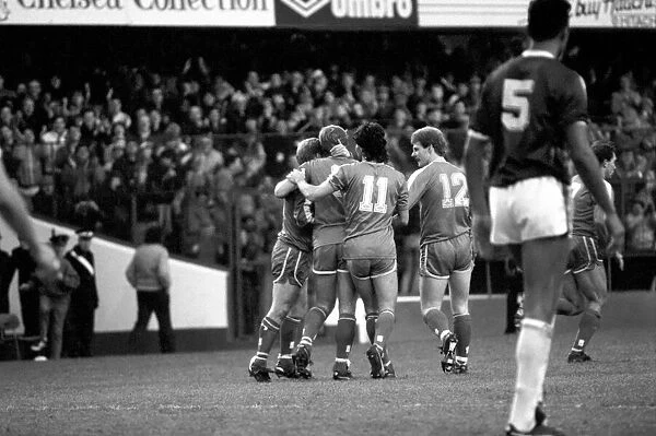 Chelsea 4 v. Aston Villa 1. Division One Football. December 1986 LF21-24-064