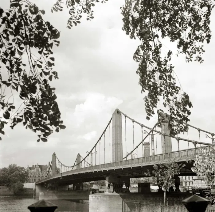 Framed Print : Chelsea bridge London Bridge over the river water Framed by leafy trees