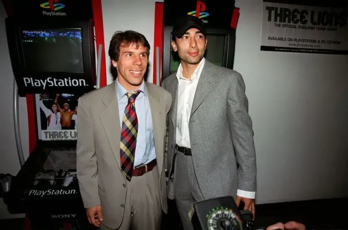Framed Print : Chelsea footballer Gianfranco Zola and team mate Roberto Di Matteo at the Cafe de Paris Framed Print : Chelsea footballer Gianfranco Zola and team mate Roberto Di Matteo at the Cafe de Paris