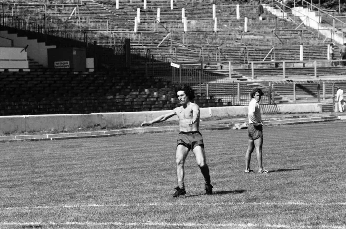 Framed Print : Chelsea training session at Stamford Bridge ahead on the new season Framed Print : Chelsea training session at Stamford Bridge ahead on the new season