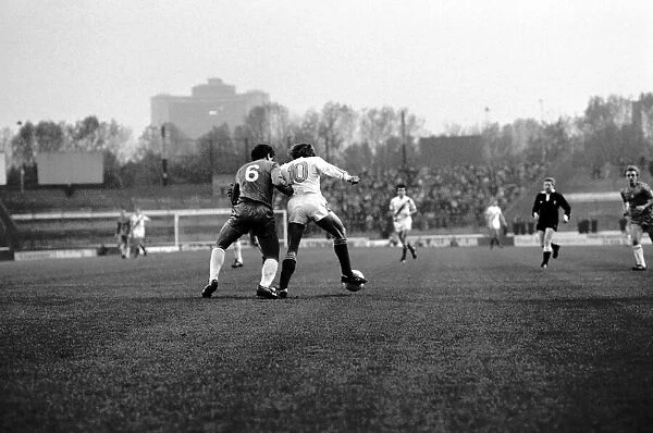 Chelsea v. Crystal Palace. November 1982 LF11-10-016