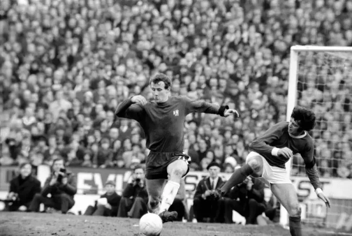 Framed Print : Chelsea v. Manchester United. January 1970 71-00225-009 Framed Print : Chelsea v. Manchester United. January 1970 71-00225-009