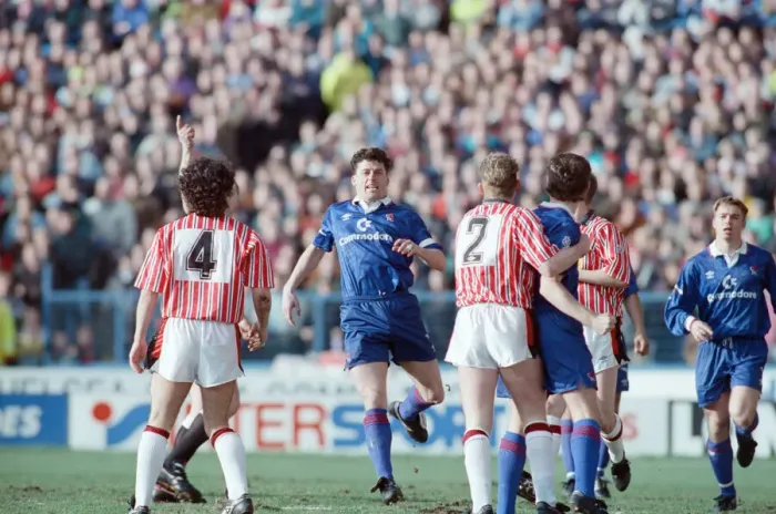 Framed Print : Chelsea v Sheffield United, FA Cup 5th round. Final score 1-0 to Chelsea. Stamford Bridge Framed Print : Chelsea v Sheffield United, FA Cup 5th round. Final score 1-0 to Chelsea. Stamford Bridge