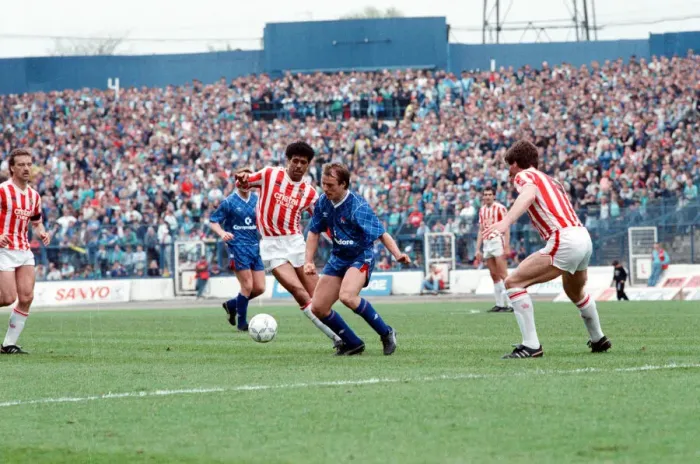Framed Print : Chelsea v. Stoke 1st May 1989