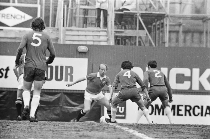 Framed Print : Chelsea verses Manchester United. 28th April 1973 Framed Print : Chelsea verses Manchester United. 28th April 1973