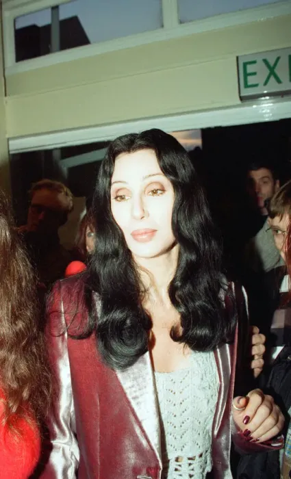 Framed Print : Cher, American singer and actress, at the Look Ahead hostel project in Dock Street Framed Print : Cher, American singer and actress, at the Look Ahead hostel project in Dock Street