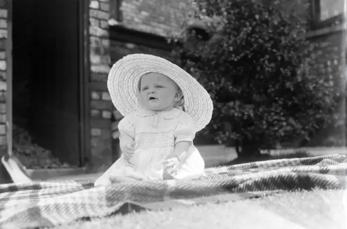 Framed Print : Child Baby with large straw hat DM 14 / 6 / 1950 024591 / 2 Framed Print : Child Baby with large straw hat DM 14 / 6 / 1950 024591 / 2