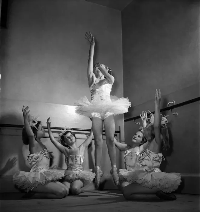Framed Print : Child Ballet Dancers at Miss Vacanis School. June 1952 C3264