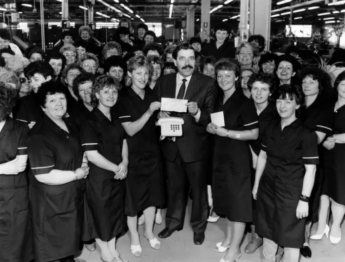 Framed Print : Child and Family Trust, trustee Jimmy Reid accepts a cheque for £1115 Framed Print : Child and Family Trust, trustee Jimmy Reid accepts a cheque for £1115