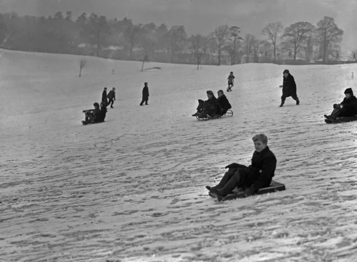 Framed Print : Children enjoying the snow in a Bristol park 31st December 1961 Framed Print : Children enjoying the snow in a Bristol park 31st December 1961