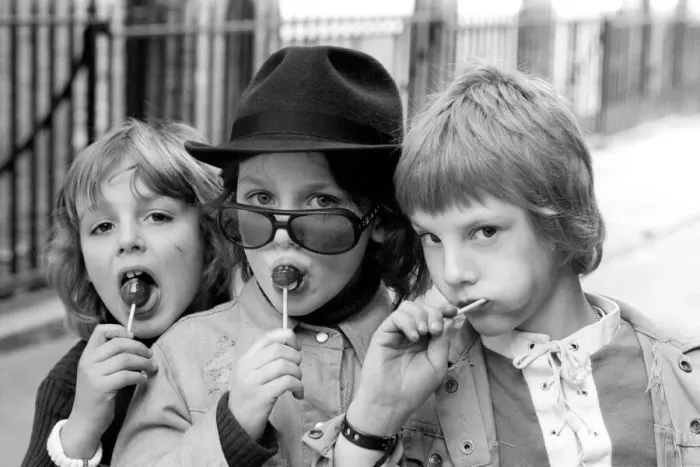 Framed Print : Children / Humour: The Kojak Kids: Three young Kojak fans who come from Holborn Left to Framed Print : Children / Humour: The Kojak Kids: Three young Kojak fans who come from Holborn Left to