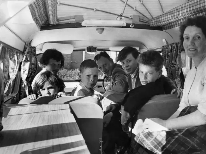 Framed Print : Five children, their names starting from the eldest: Carol Allan: Michael: Kenneth: Susan