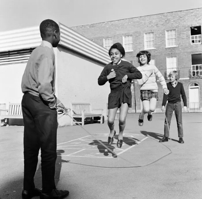 Framed Print : Children playing at Penton Junior School, Islington, North London, 11th March 1971 Framed Print : Children playing at Penton Junior School, Islington, North London, 11th March 1971