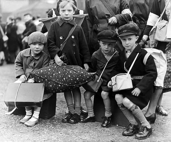 Children prepare to be evacuated from Sunderland, Tyne and Wear, 11th September 1939