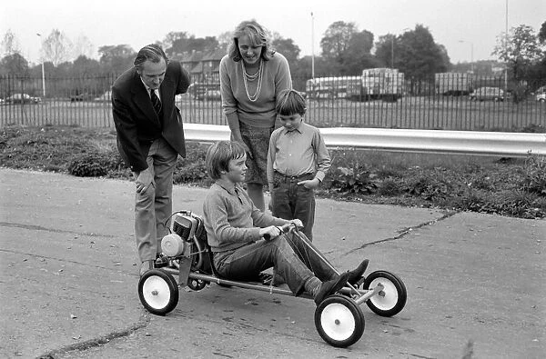 ChildrenIs Go-kart: Rober Spicer on the Go kart. October 1972 72-10290-004
