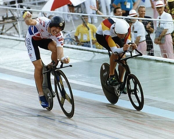 Chris Boardman winning the Olympic Pursuit Gold Medal as he passes the German 1992