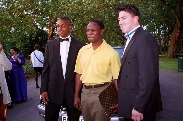 Chris Eubank Boxing June 98 Boxer arriving at the Imperial war museum for london