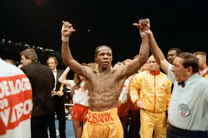 Framed Print : Chris Eubank vs Michael Watson for the WBO middleweight title at Earls Court Exhibition Framed Print : Chris Eubank vs Michael Watson for the WBO middleweight title at Earls Court Exhibition